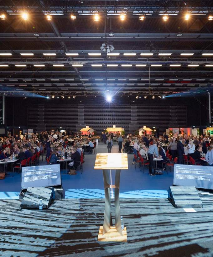 Kick Off I Hal D