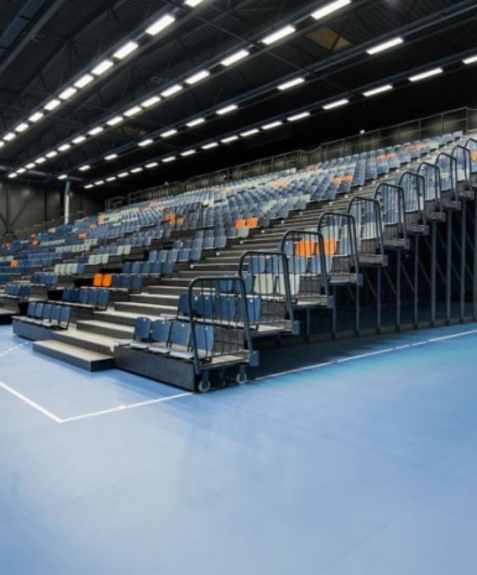 Hal D - tribune udtrukket